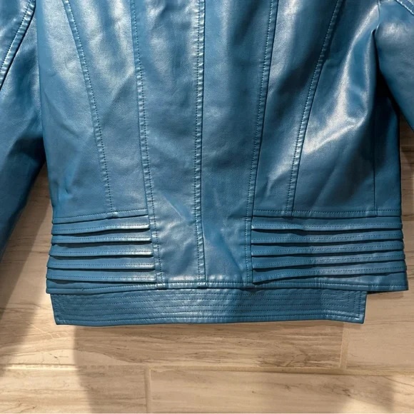 Chouyatou Women Casual Collarless
Cropped Pu Leather Biker Jacket Size Medium - Picture 7 of 13